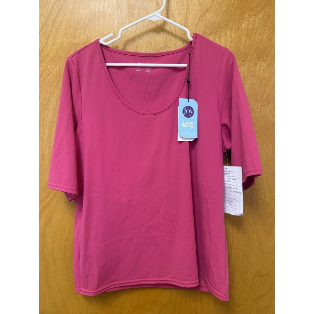 Woman's 1X Joy Clean Boss Athletic Built-in-bra Shirt NWT